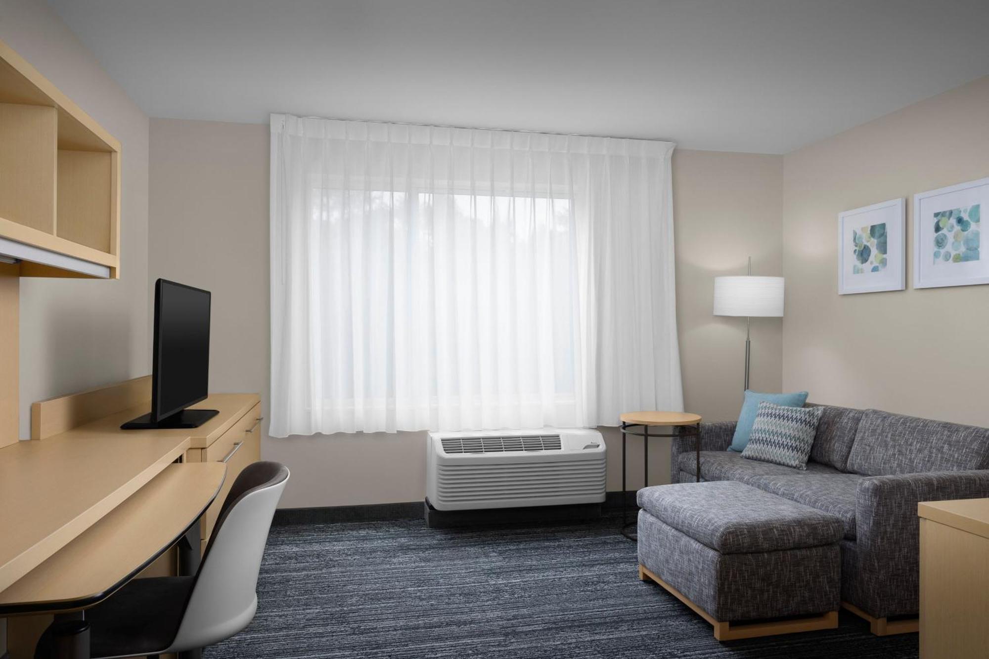 Towneplace Suites By Marriott Goldsboro Exterior photo