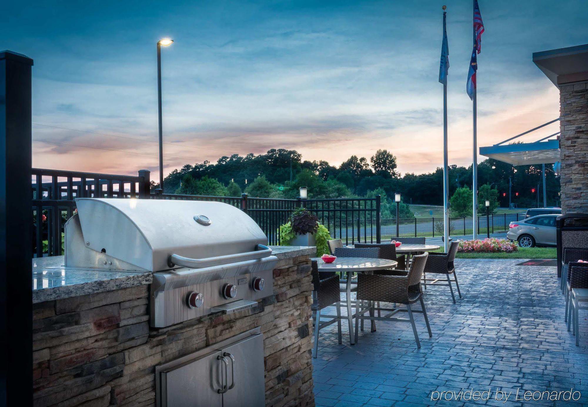 Towneplace Suites By Marriott Goldsboro Exterior photo